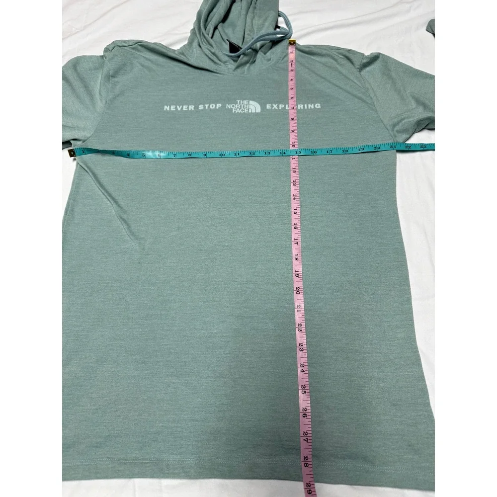 The North Face Men's Logo Hoodie T-Shirt Medium Green Lightweight EUC